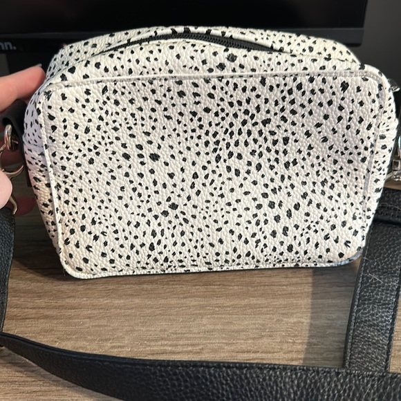 thirty-one | Bags | Thirty One Small Crossbody | Poshmark